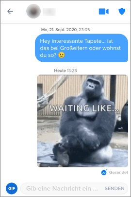 Tinder-Chat mit GIF eines lustigen Gorillas