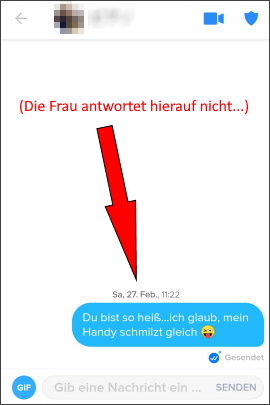 Frau antwortet nicht auf schlechten Anmachspruch im Chat